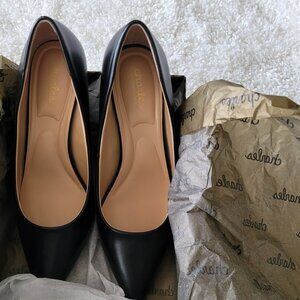 Black Charles by Charles David pumps size 7.5.